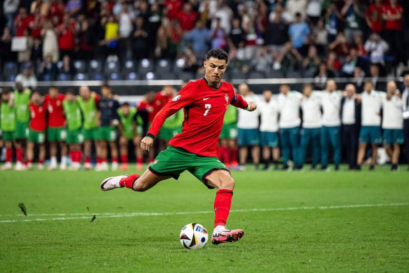 Phân tích tâm lý cầu thủ trước khi cược penalty